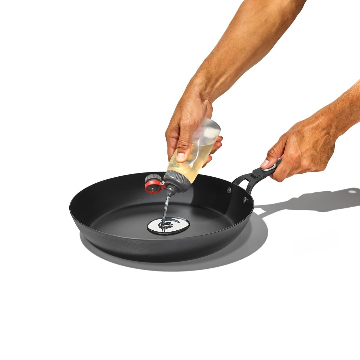 carbon-steel-with-removable-handle-10in-pan-m7 od__2059640001__10incarbonsteelpan_79_p_02_rgb.jpg