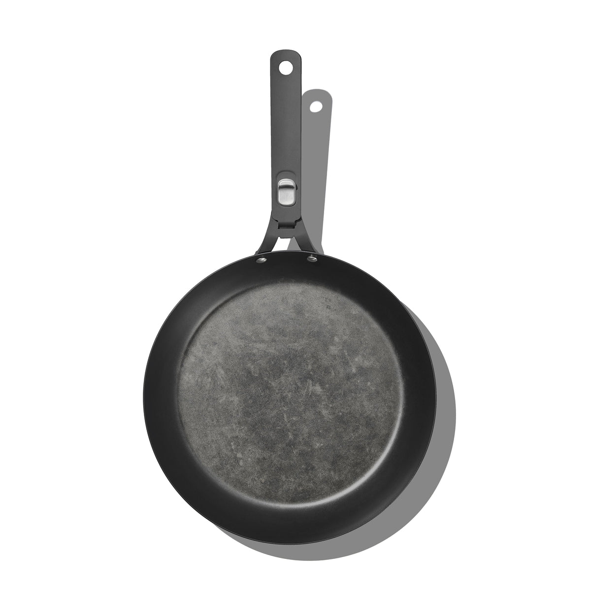 outdoor-12-inch-carbon-steel-pan-with-removable-handle-c1 od__2059650001_12incarbonsteelpan_96_rgb.jpg
