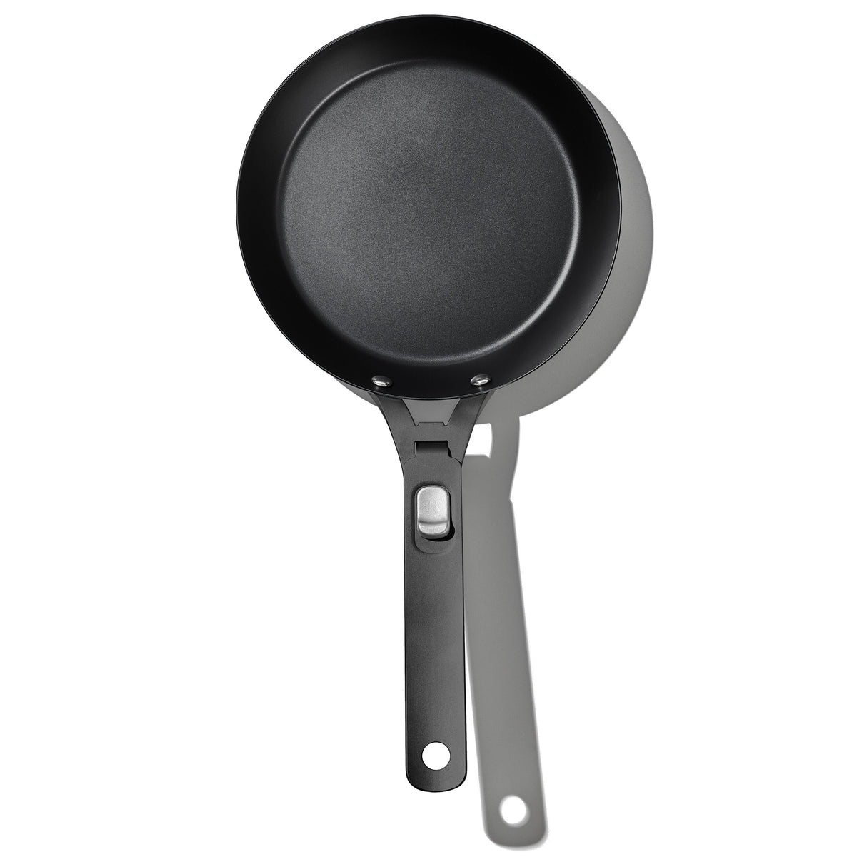 carbon-steel-with-removable-handle-8in-pan-a3 od__2059660001__8incarbonsteelpan_76_01_rgb.jpg