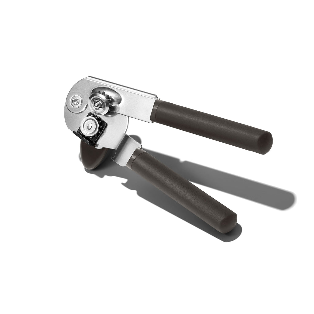 oxo-outdoor-can-and-bottle-opener-j8 odr_9107900_081720_49_rgb.jpg
