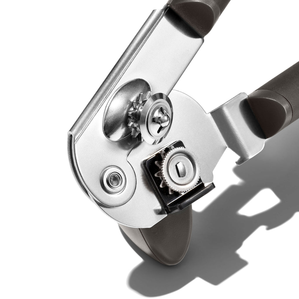 oxo-outdoor-can-and-bottle-opener-j8 odr_9107900_081720_51_rgb.jpg