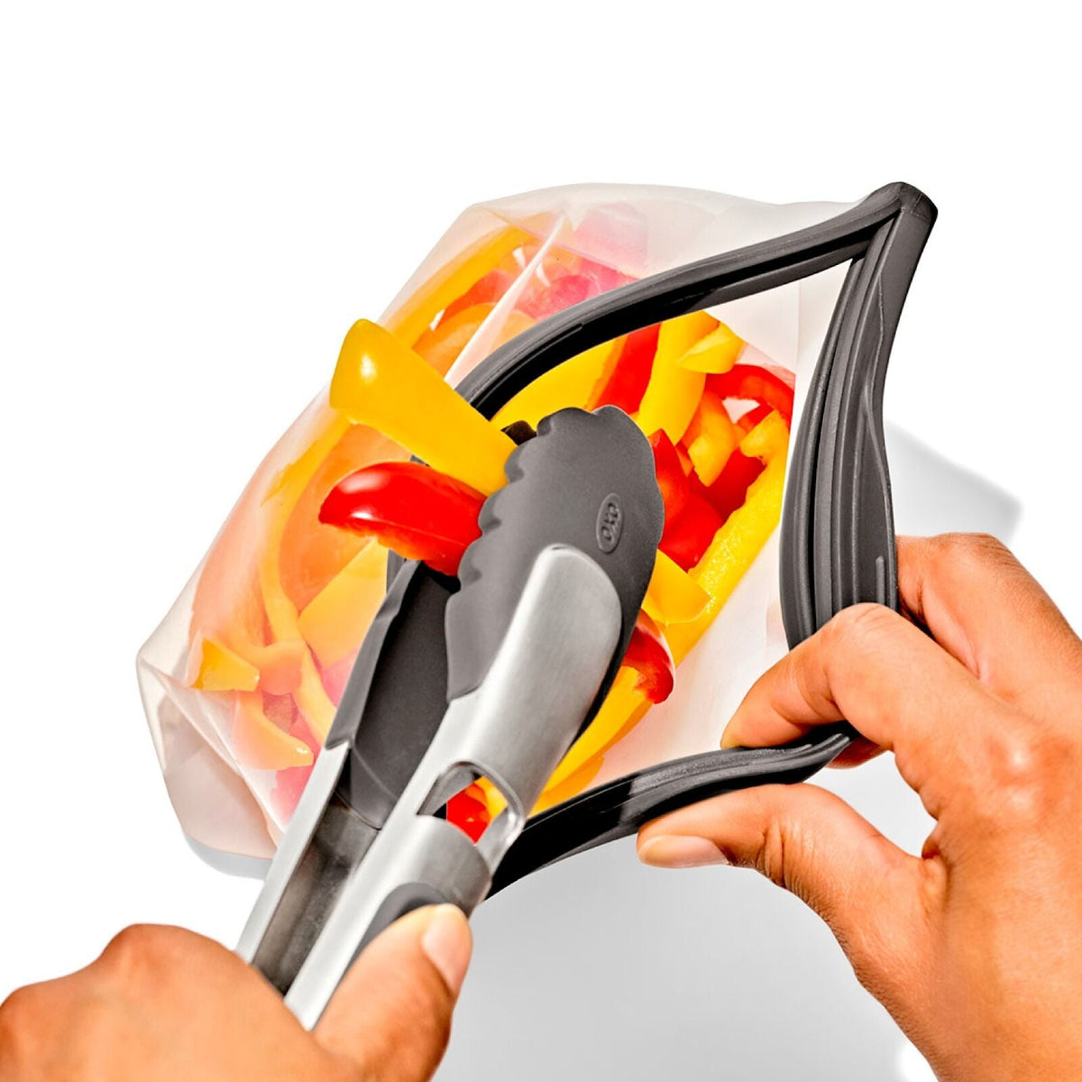 outdoor-silicone-reusable-sandwich-bag-28-oz-x7 odr_9112700_siliconesandwichbag28oz_pdp_02.jpg