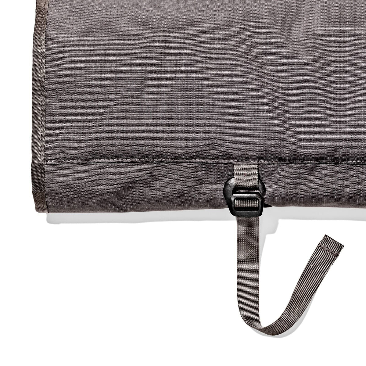 outdoor-camp-kitchen-tool-roll-m4 odr_9113900_campkitchentoolroll_pdp_04.jpeg