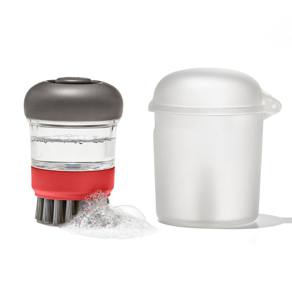 outdoor-soap-dispensing-dish-brush-with-storage-case-x2 odr_9209700_soapdispensingbrush_08.jpg