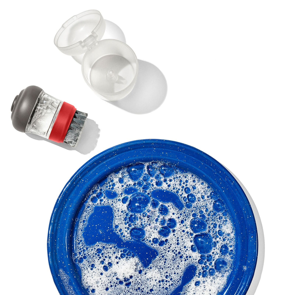 outdoor-soap-dispensing-dish-brush-with-storage-case-x2 odr_9209700_soapdispensingbrush_11.jpg