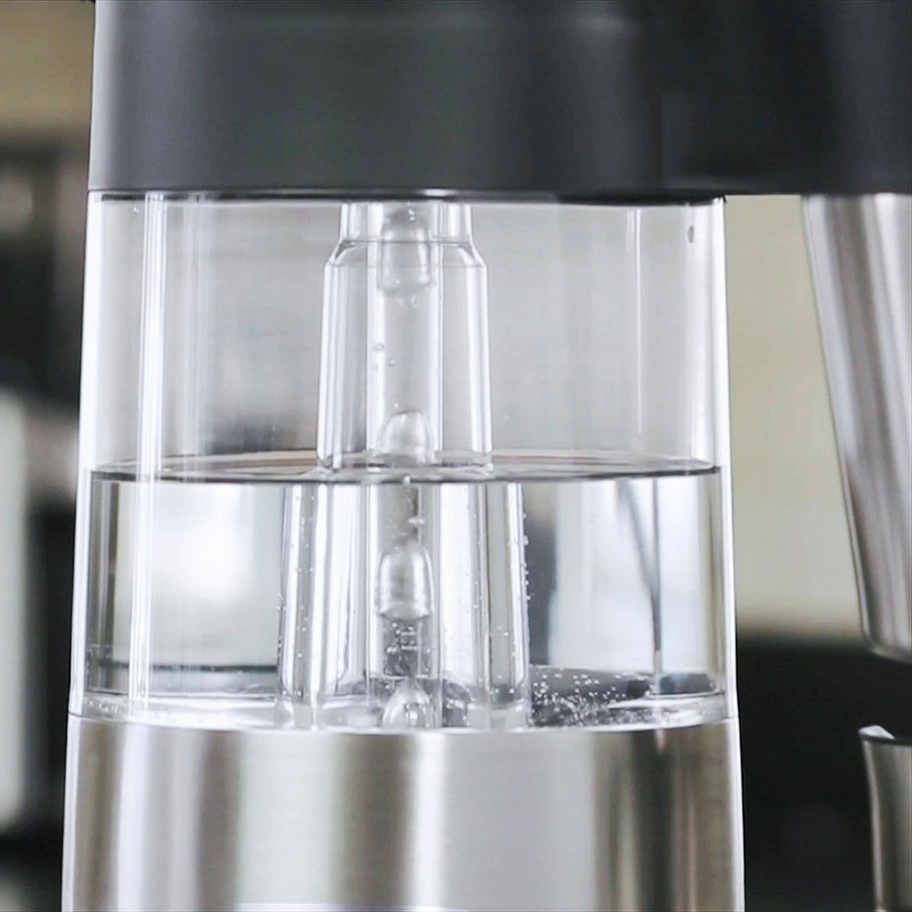 9-cup-coffee-maker-q8 on_8710100_water-tank_1.jpg