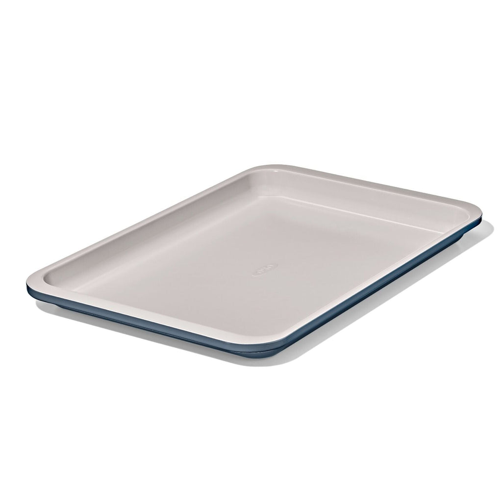 non-stick-pro-ceramic-coated-metal-bakeware-quarter-sheet-pan-storm-blue-n0 oxo_11413900_quarter-sheet-pan-stormblue_pdp_02.jpg
