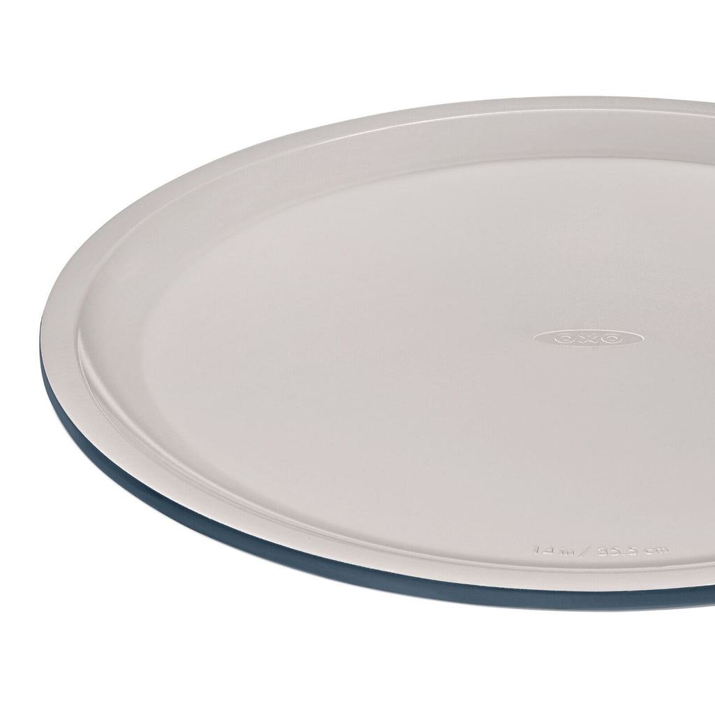 non-stick-pro-ceramic-coated-metal-bakeware-15-pizza-pan-d4 oxo_15in-pizza-pan-stormblue_pdp_04.jpg