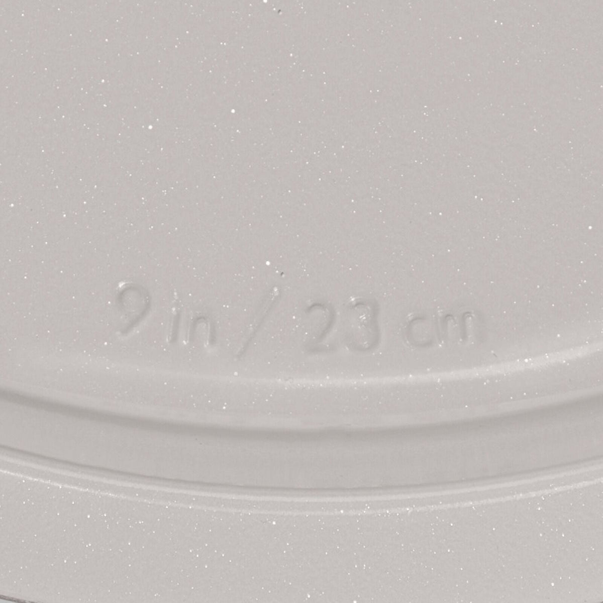 non-stick-pro-ceramic-coated-metal-bakeware-9-round-cake-pan-storm-blue-z2 oxo_9in-round-cake-pan_apdp_05.jpg