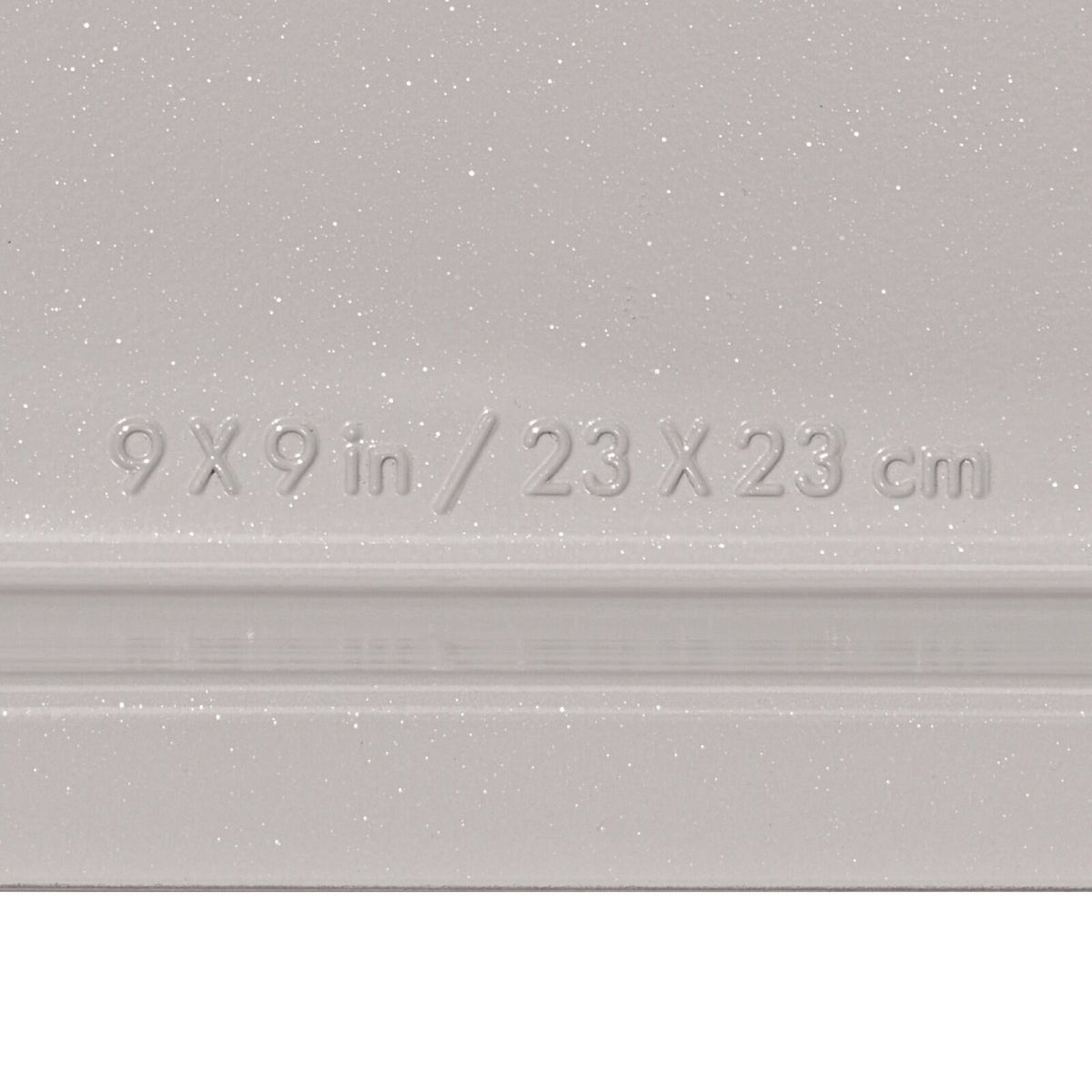 non-stick-pro-ceramic-coated-metal-bakeware-9-square-cake-pan-u8 oxo_9in-square-cake-pan_pdp_06.jpg