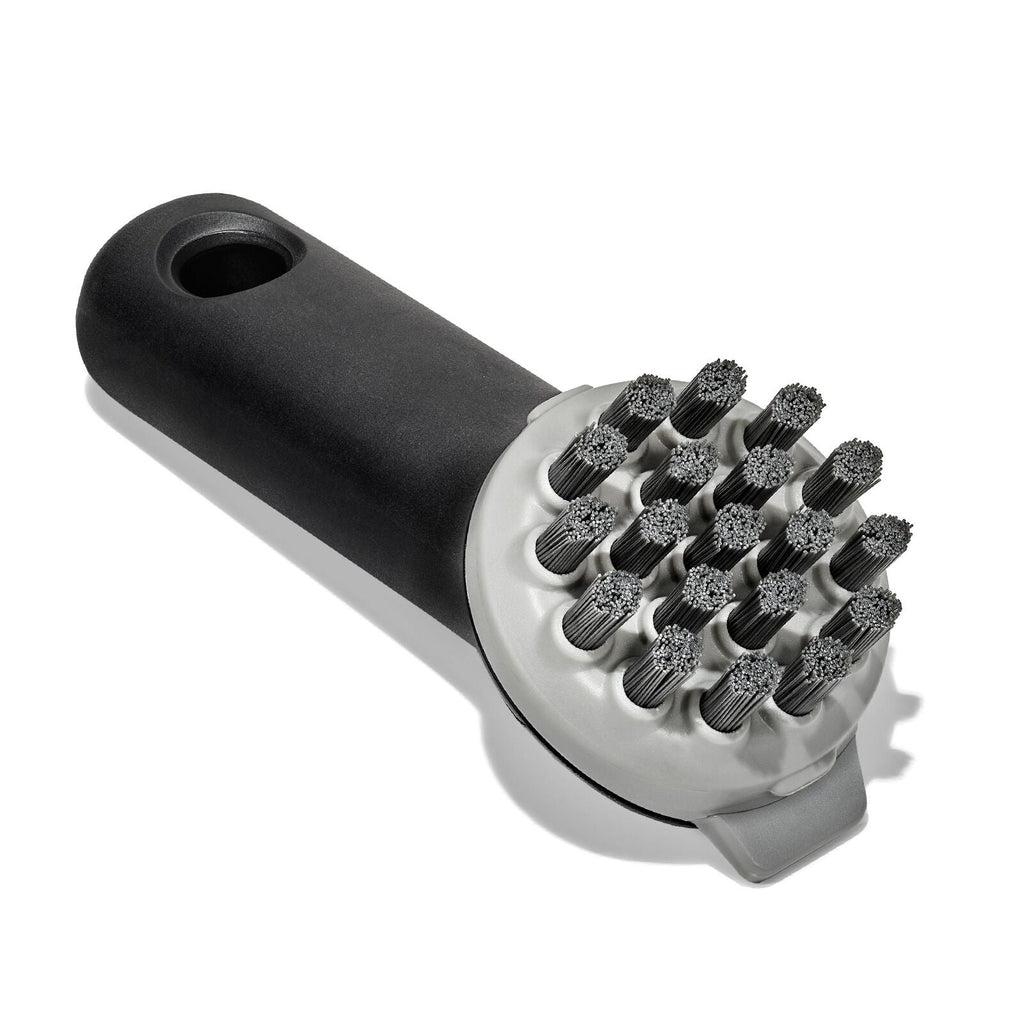 cast-iron-brush-w3 oxo_cast_iron_brush-12375200_001.jpg