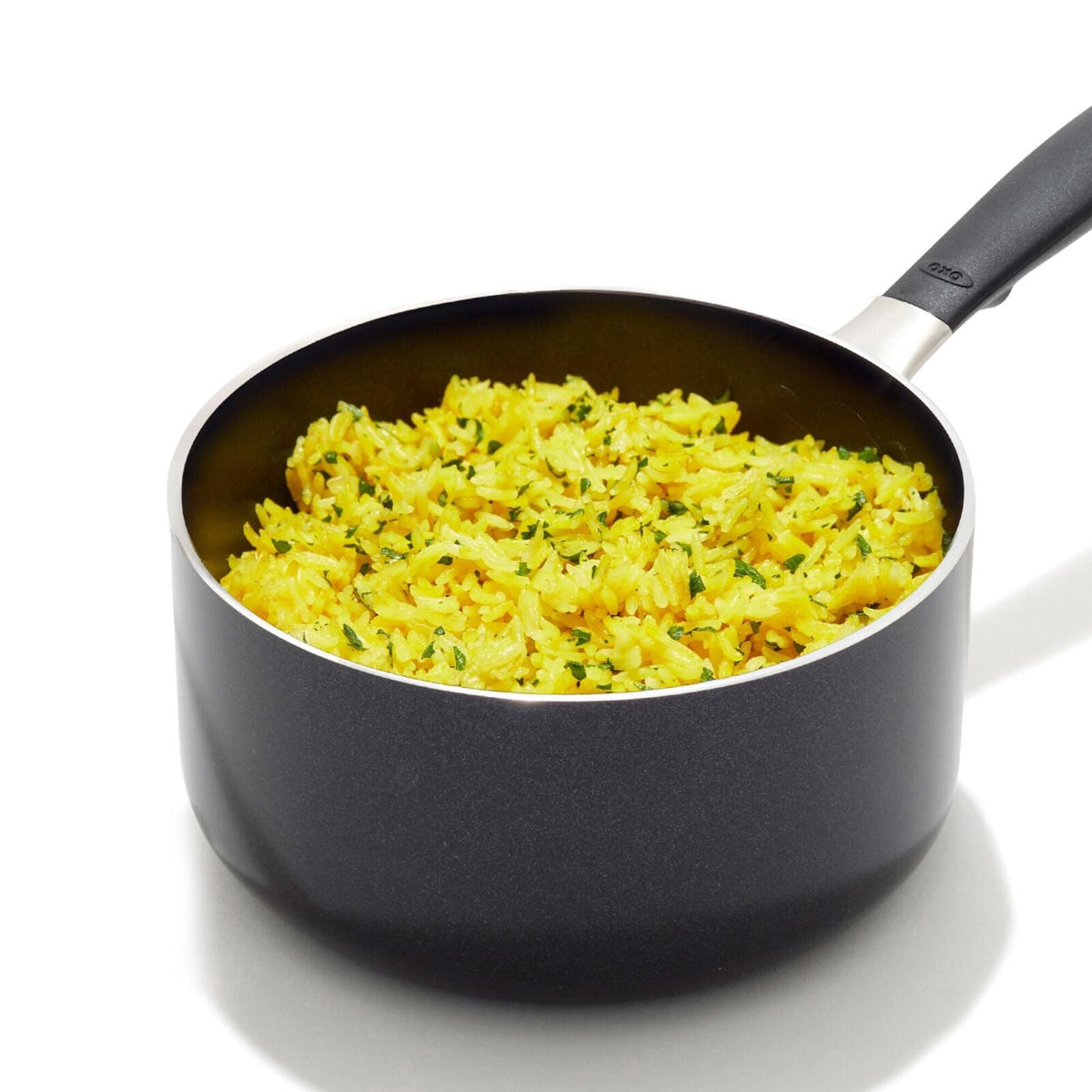 non-stick-pro-every-day-1-6-qt-saucepan-with-lid-n0 oxo_cc010467-001_nonstick-everyday-1p6qt-saucepan_pdp_03.jpg