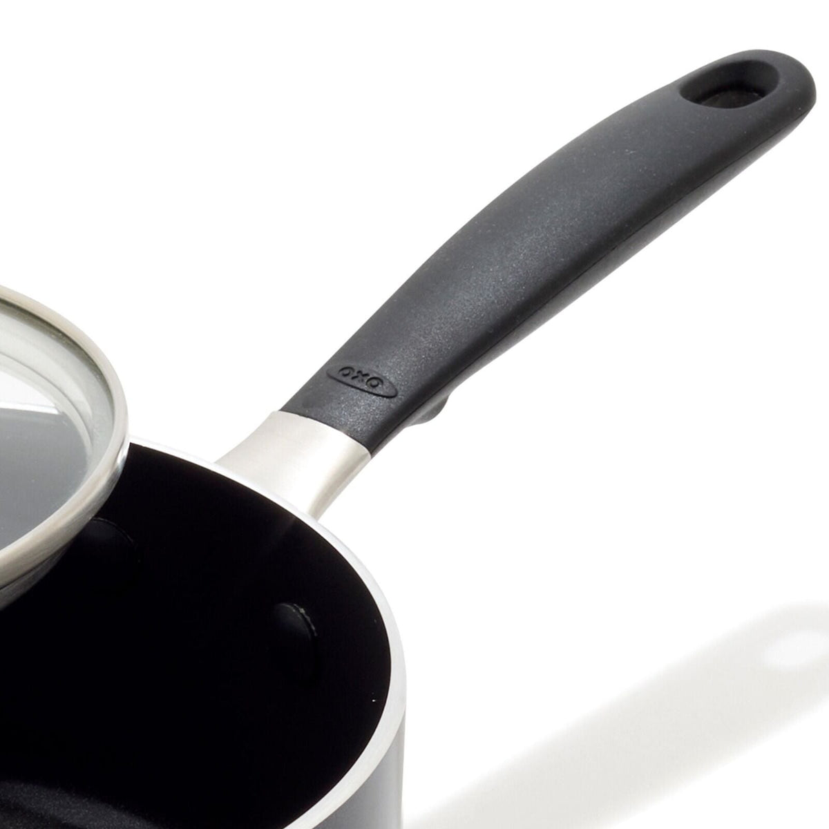 non-stick-pro-every-day-1-6-qt-saucepan-with-lid-n0 oxo_cc010467-001_nonstick-everyday-1p6qt-saucepan_pdp_04.jpg