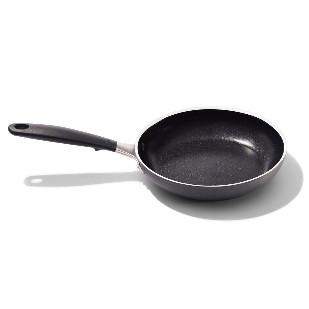 non-stick-pro-every-day-8-inch-frypan-j7 oxo_cc010468-001_nonstick-everyday-8in-fry-pan_pdp_01.jpg
