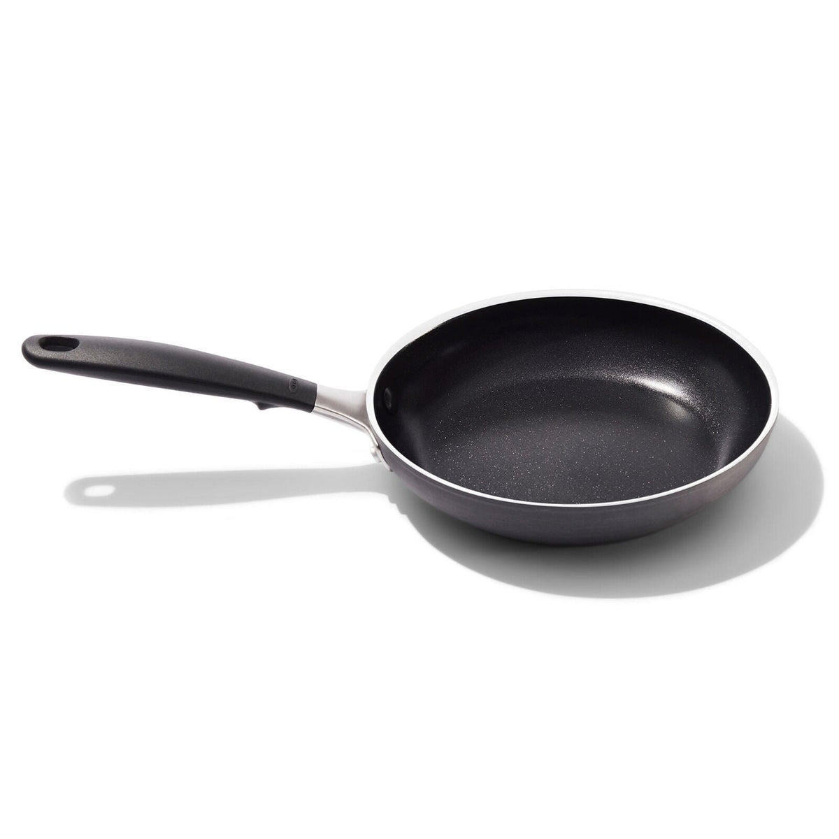 non-stick-pro-every-day-8-inch-frypan-j7 oxo_cc010468-001_nonstick-everyday-8in-fry-pan_pdp_01.jpg