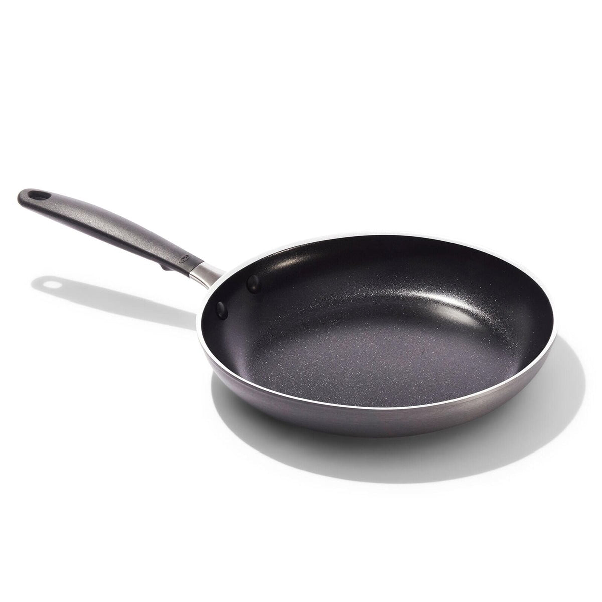 non-stick-pro-every-day-10-inch-fry-pan-g9 oxo_cc010469-001_nonstick-everyday-10in-fry-pan_pdp_01.jpg