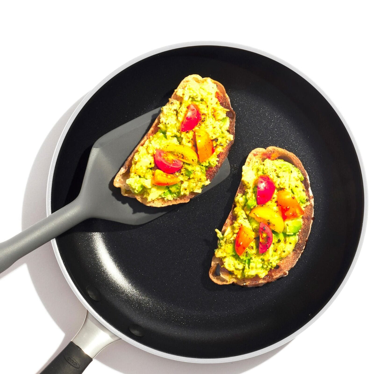 non-stick-pro-every-day-12-inch-frypan-q7 oxo_cc010470-001_nonstick-everyday-12in-fry-pan_pdp_03.jpg