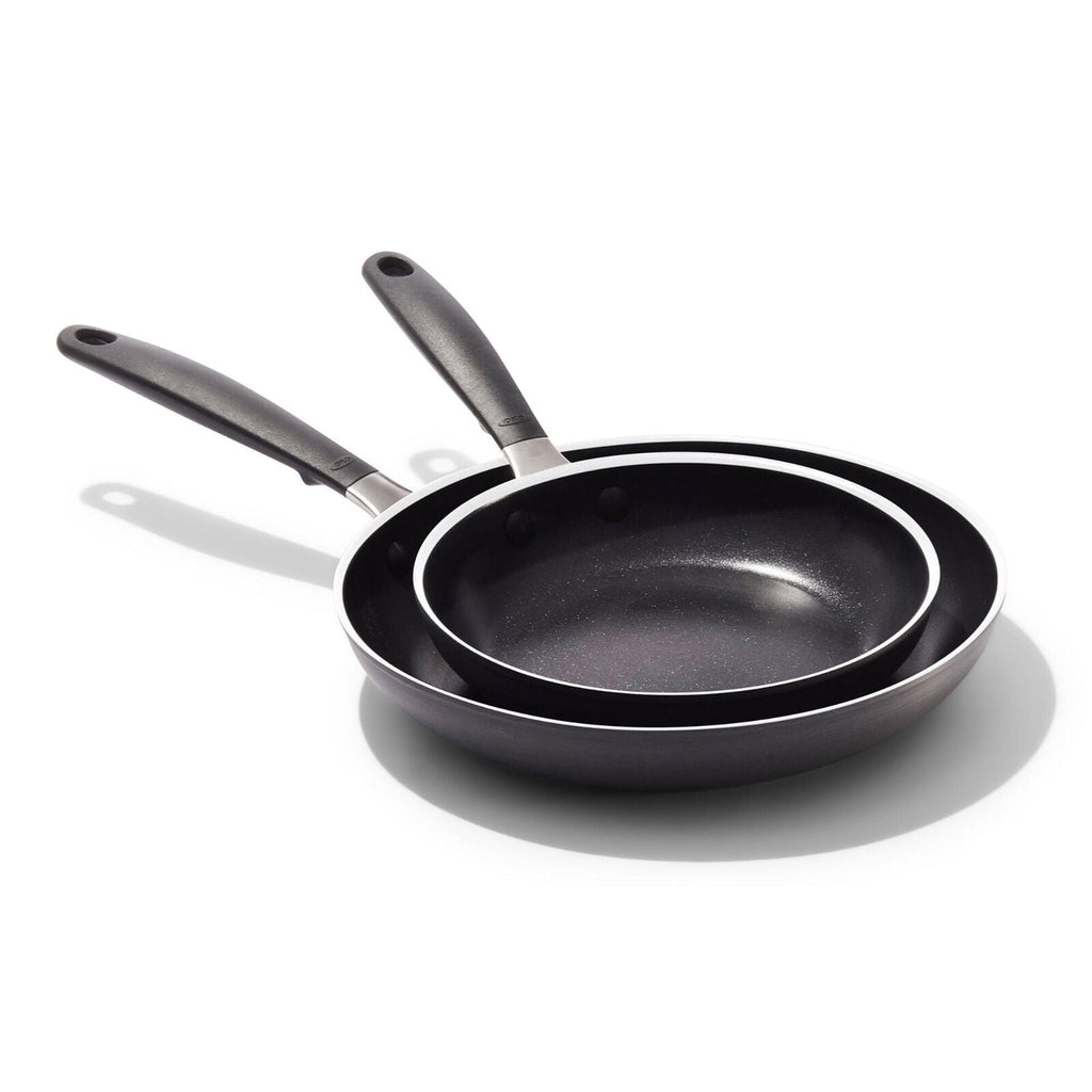 non-stick-pro-every-day-2-piece-frypan-set-x4 oxo_cc010473-001_nonstick-everyday-2pc-fry-pan-set_pdp_01.jpg