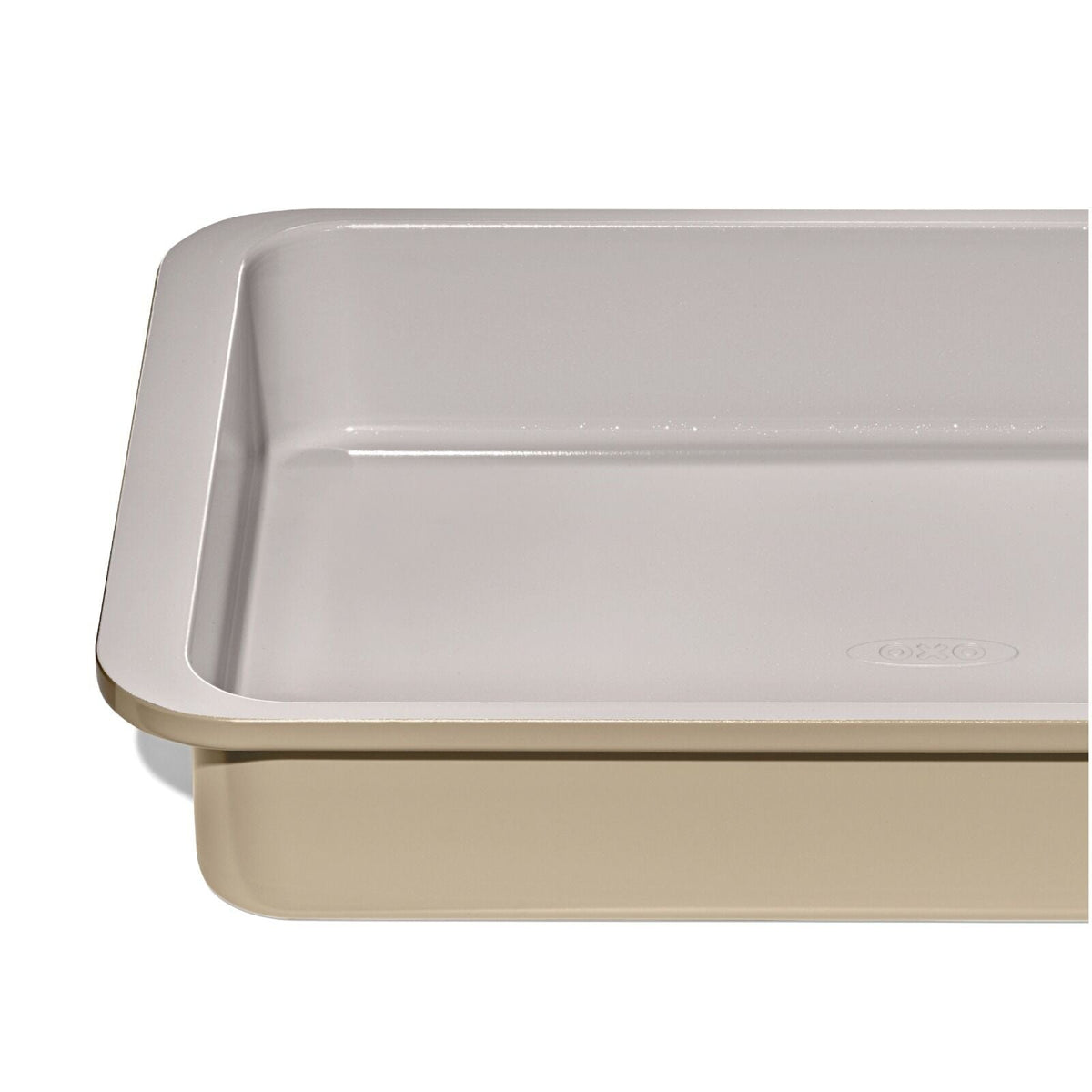non-stick-pro-ceramic-coated-metal-bakeware-9-x-13-cake-pan-c7 oxo_gg_11415600_9x13-cake-pan-biscuit_pdp_04.jpg