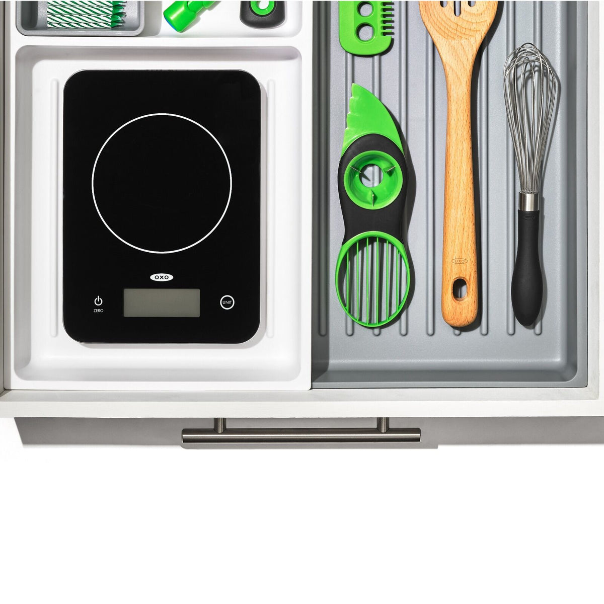 everyday-glass-food-scale-11lbs-5kg-p0 oxo_glass_food_scale-11345800_013.jpg