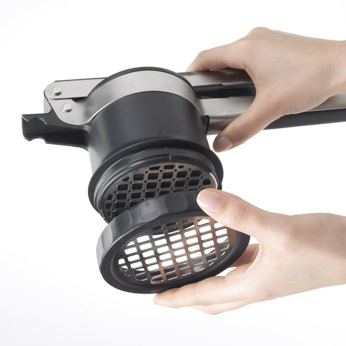 3-in-1-adjustable-potato-ricer-u2 oxo_good_grips_3-in-1_adjustable_potato_ricer_1129780_4.jpg