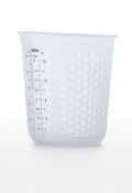 2-cup-squeeze-and-pour-silicone-measuring-cup-o7 oxo_good_grips_squeeze_and_pour_silicone_measuring_cup_-_2-cup.jpg