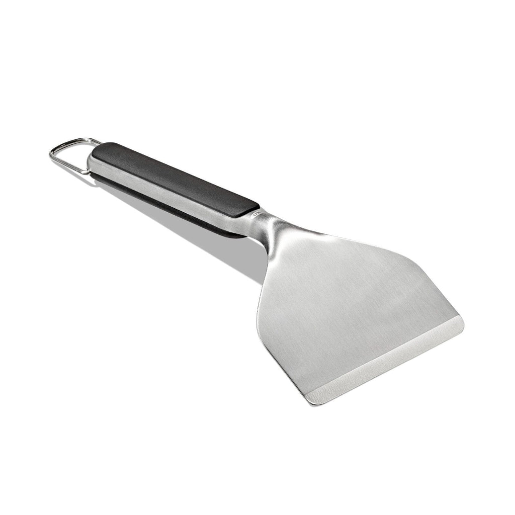 griddle-scraper-r3 oxo_griddle-scraper_pdp_07.jpeg