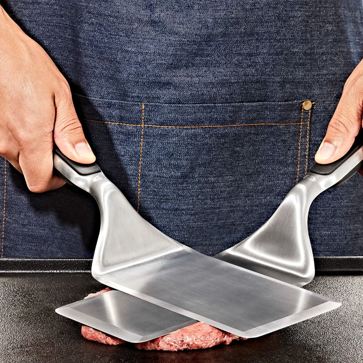 oxo-outdoor-large-griddle-turner-t0 oxo_griddle-turner_pdp_06_1.jpeg