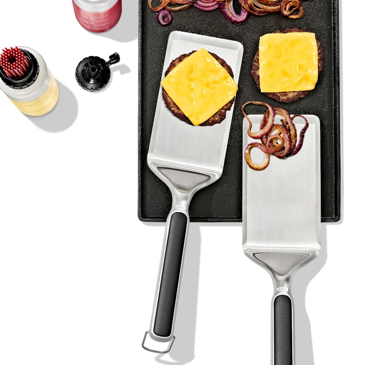 large-griddle-turner-j0 oxo_griddle-turner_pdp_07.jpeg