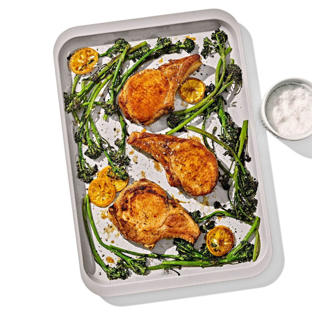 non-stick-pro-ceramic-coated-metal-bakeware-half-sheet-pan-storm-blue-r3 oxo_half-sheet-pan_pdp_04.jpg