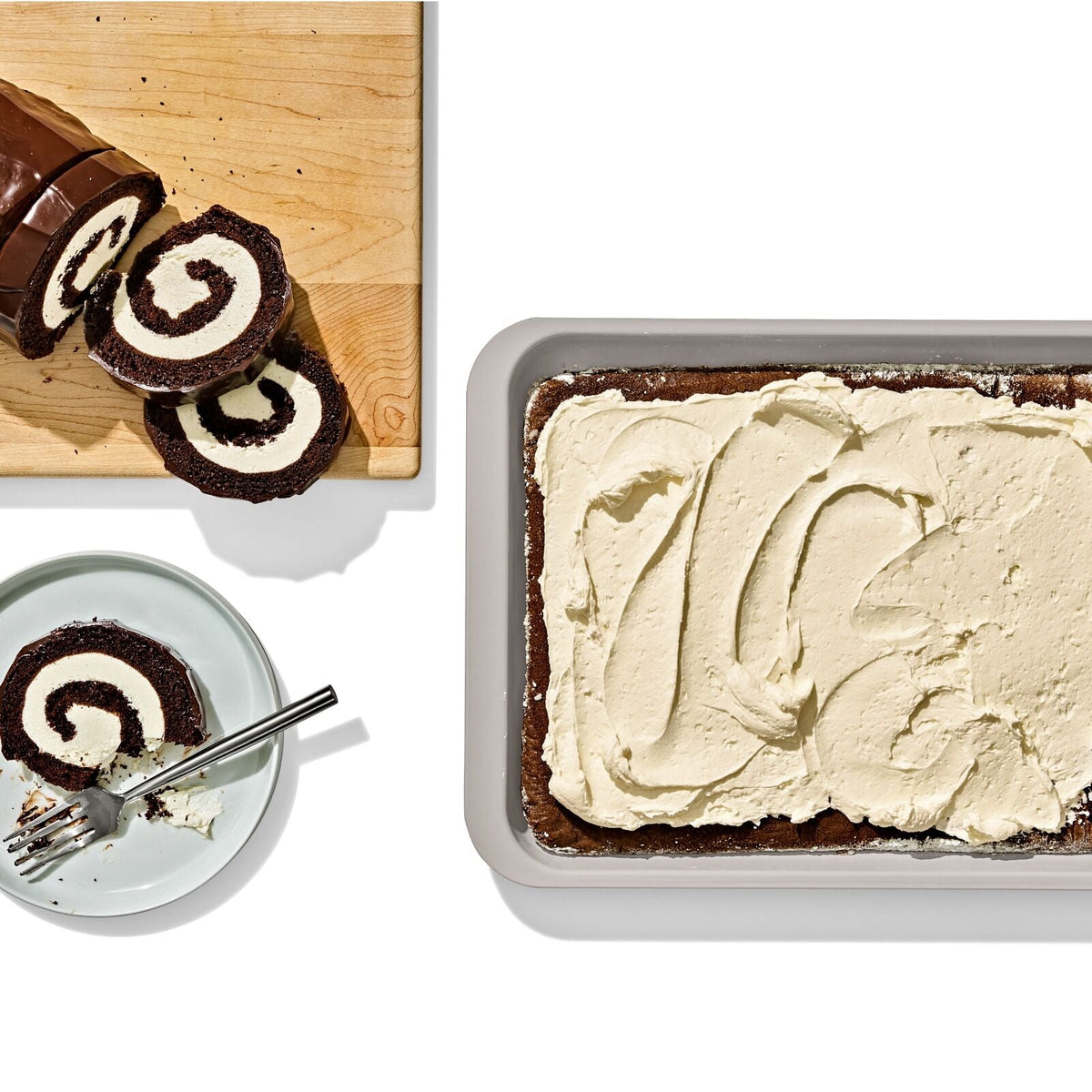 non-stick-pro-ceramic-coated-metal-bakeware-jelly-roll-pan-storm-blue-j9 oxo_jelly-roll-pan_pdp_01.jpg