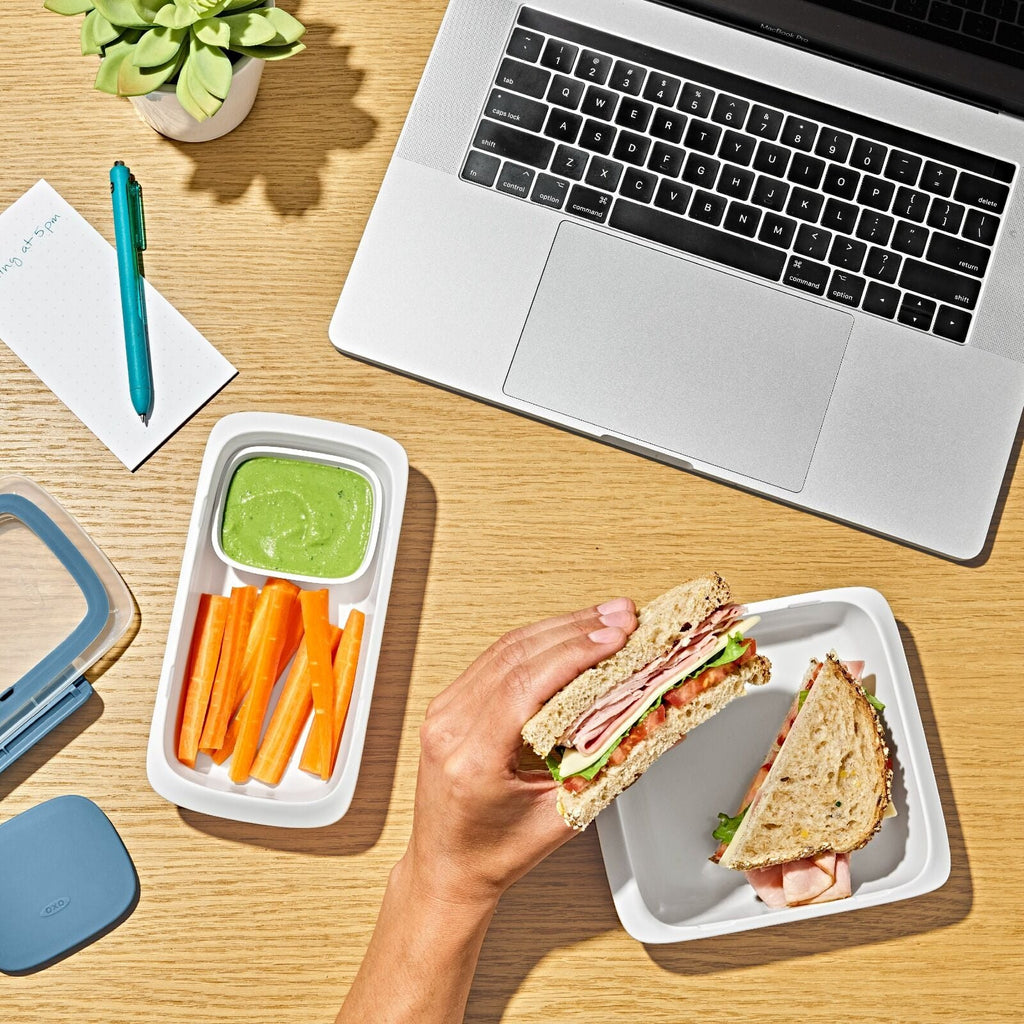 prep-and-go-snack-and-dip-container-1-6-cups-0-4-l-k3 oxo_prep-go-snack-slim-container_pdp_05_2_.jpeg