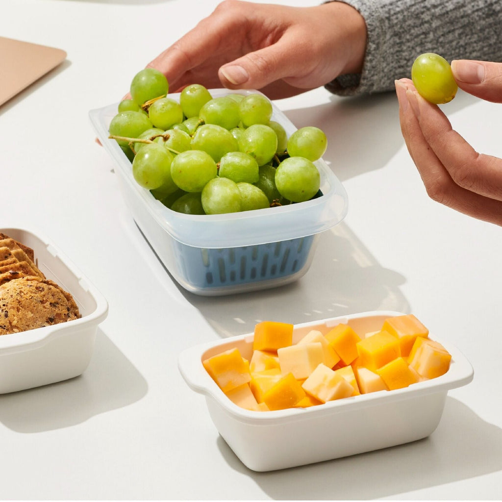 prep-and-go-container-with-colander-j2 oxo_prepgo_container-with-colander_apdp_pdp_04_1_.jpeg