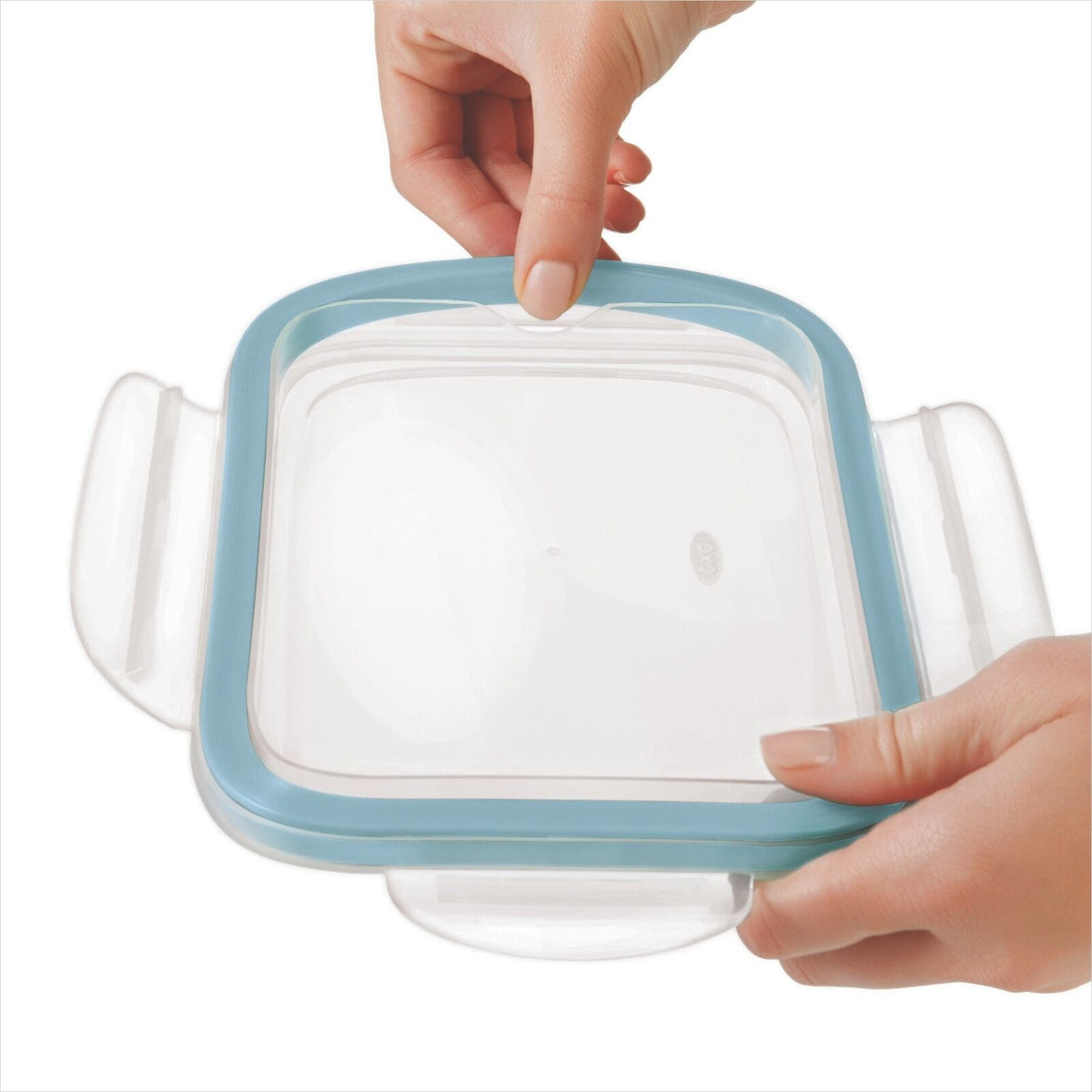 smart-seal-1-6-cup-glass-rectangle-container-arctic-blue-o7 oxo_smartseal_rectangle-glass-arctic_pdp_05_2.jpeg