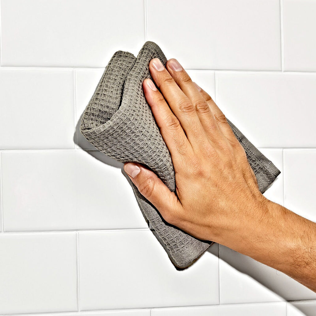 stainless-steel-squeegee-t8 oxo_stainlesssteelsqueegee_pdp_06.jpeg