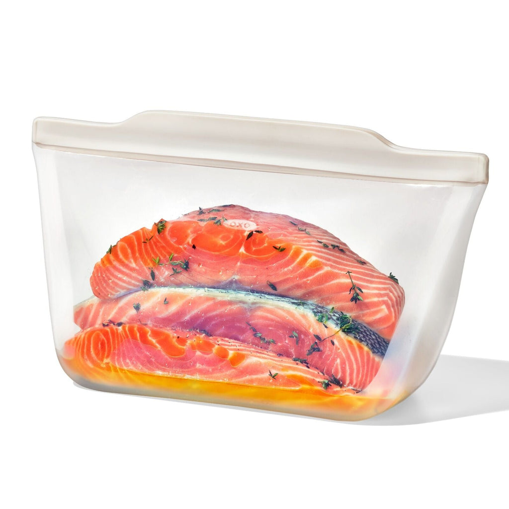 silicone-reusable-bag-stand-up-half-gallon-64-oz-oat-e4 oxo_stand-up_storage-11386200_018.jpg