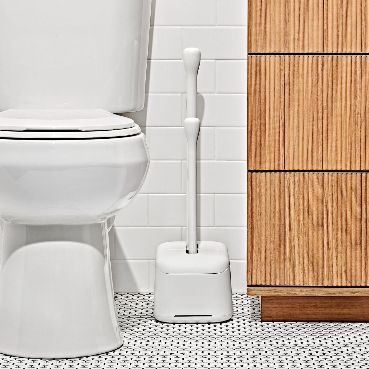 toilet-brush-and-plunger-set-s9 oxo_toilet-brush-plunger-set_pdp_01_3_.jpeg
