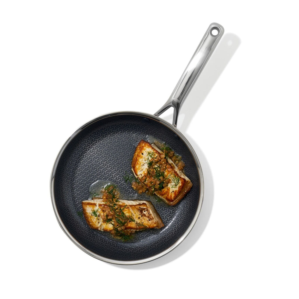 trident-hybrid-non-stick-stainless-steel-10-piece-set-h5 oxo_trident-cookware-set_03.jpg
