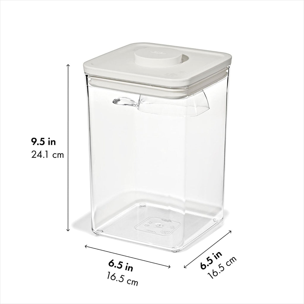 oxo-pet-pop-container-with-scoop-big-square-medium-4-4-qt-4-2-l-t3 pet_7102600_pop-4p4qt_apdp_01_dim.jpeg