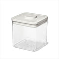 oxo-pet-pop-container-big-square-short-2-8-qt-2-6-l-o7 pet_7102800_pop-2p6qt_apdp_00_main.jpeg