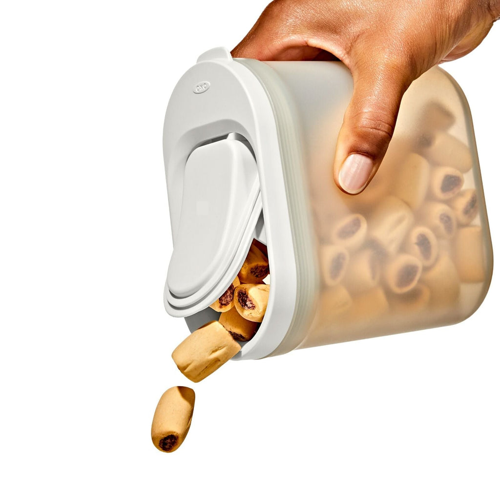 oxo-pet-airtight-treat-container-m5 pet_7301200_airtight-food-container-small_pdp_04.jpeg