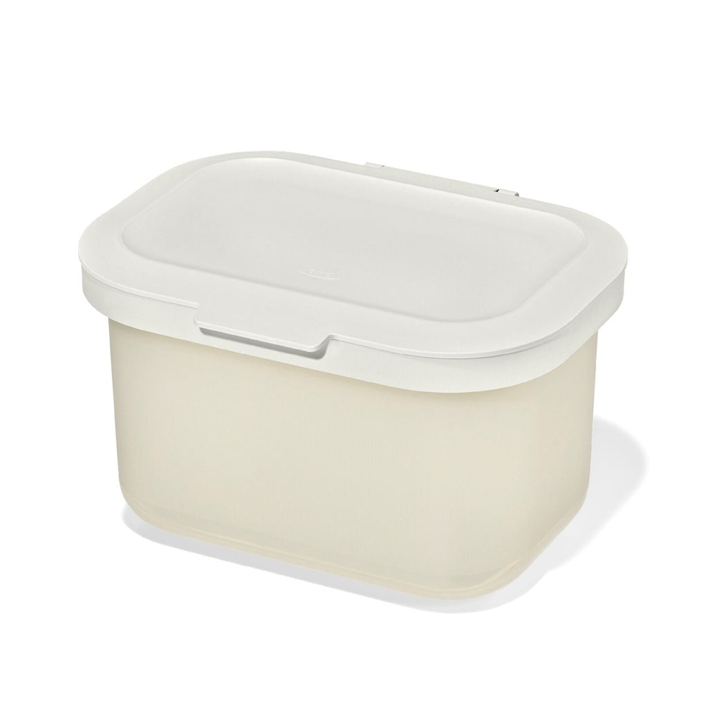 oxo-pet-multi-purpose-container-b5 pet_7301300_multi-purpose-container_pdp_02.jpeg