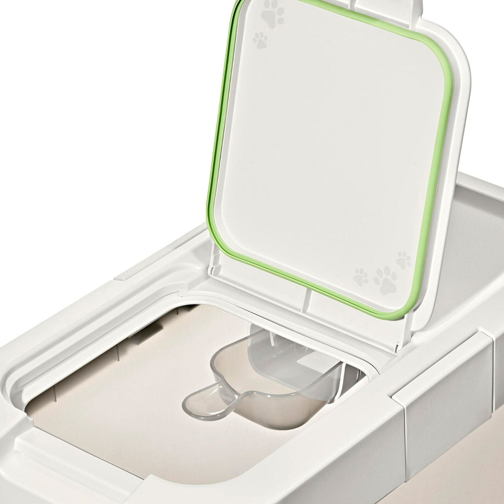 oxo-pet-airtight-food-container-with-scoop-extra-large-o3 pet_7301600_airtight-food-container-extra-large_pdp_03.jpeg