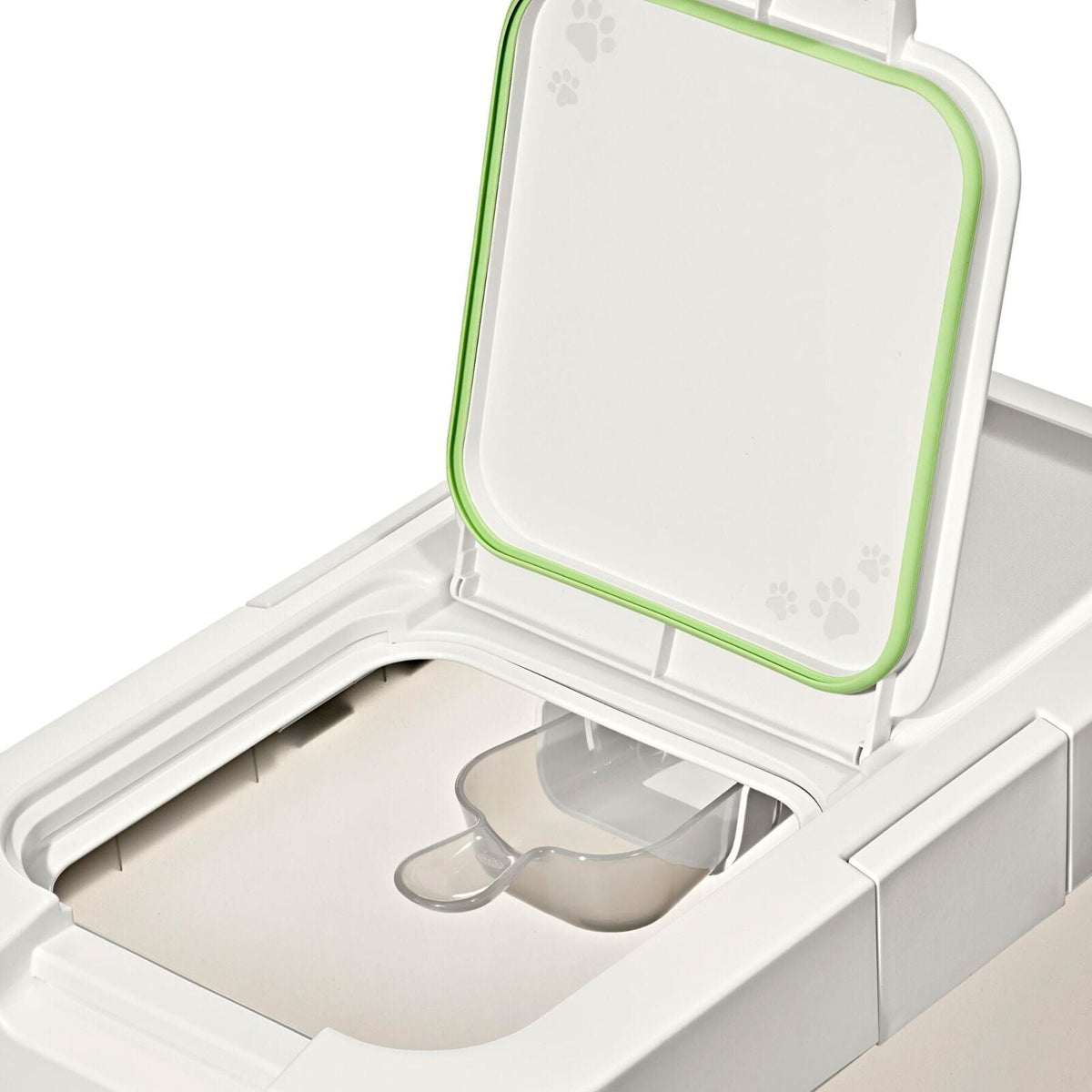 oxo-pet-airtight-food-container-with-scoop-extra-large-o3 pet_7301600_airtight-food-container-extra-large_pdp_03.jpeg