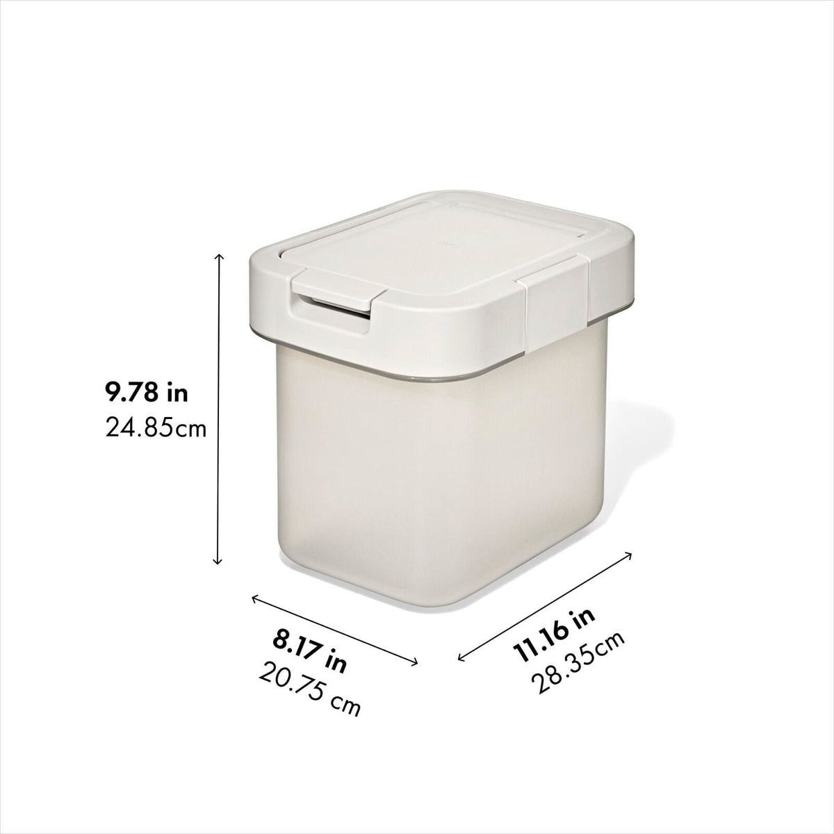 oxo-pet-airtight-food-container-with-scoop-small-d3 pet_7301700_airtight-food-container-small_apdp_01_dim.jpg