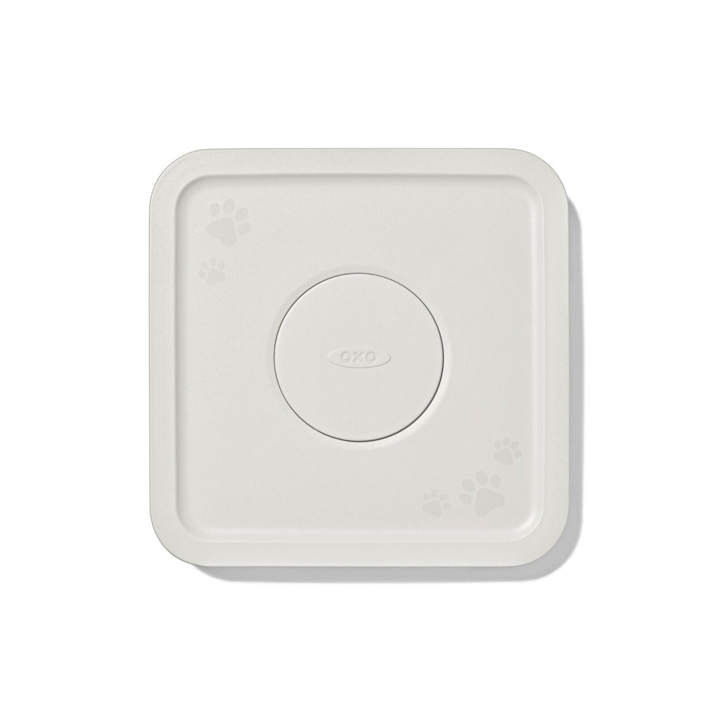 oxo-pet-pop-container-small-square-short-1-1-qt-1-l-l5 pet_pop-food-treat-storage_pdp_02_3.jpeg