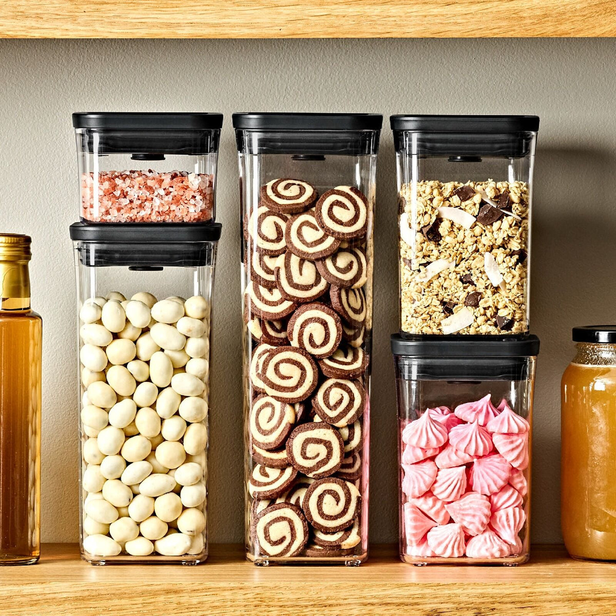 pop-container-rectangle-short-1-7-qt-1-6-l-matte-black-n6 pop-matte-neutrals-black_pdp_05_4_.jpg