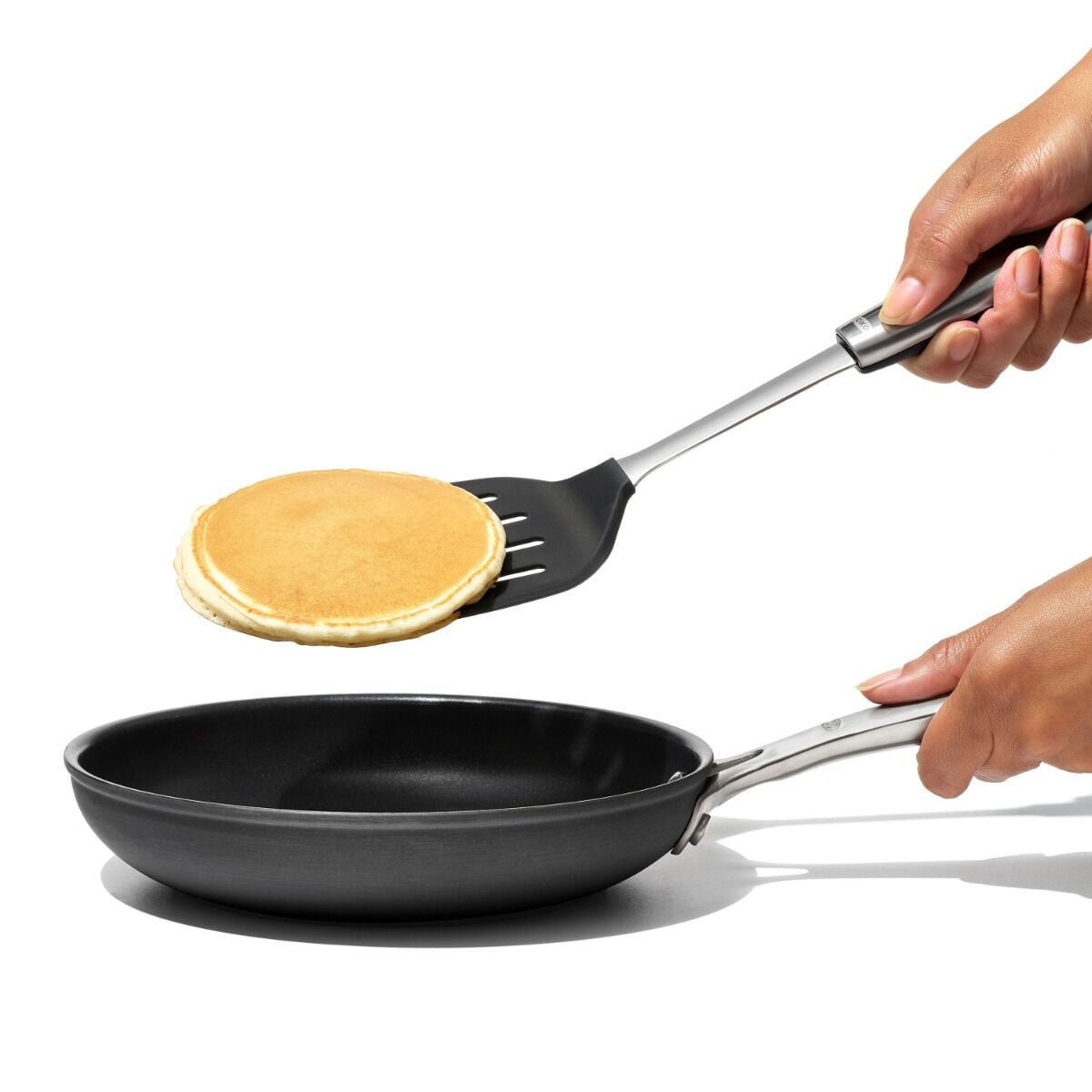 oxo-steel-silicone-flexible-turner-i8 stl_3120800_092120_8_rgb.jpg