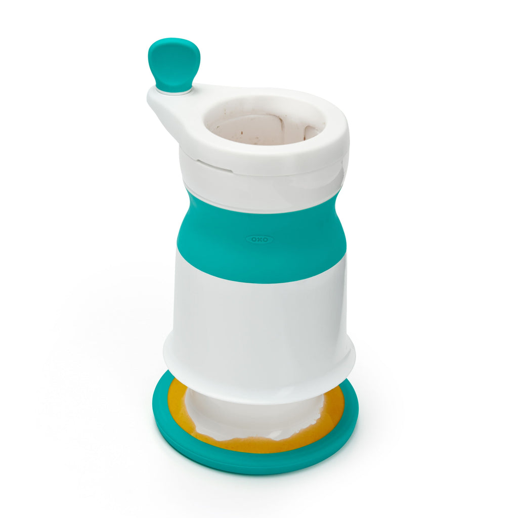 oxo-tot-mash-maker-baby-food-mill-u4 tot_61130800_4h_1.jpg