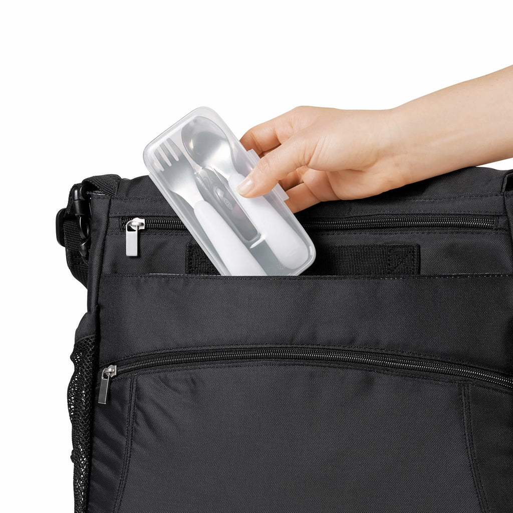 on-the-go-fork-and-spoon-set-a3 tot_61132900_4a_1_.jpg